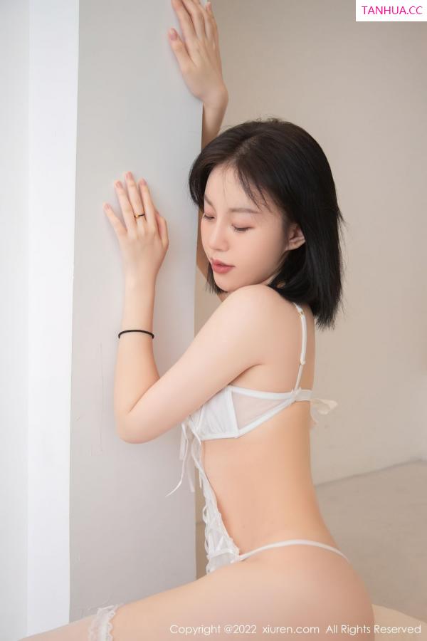 一颗甜蛋黄a  [XiuRen]高清写真图 2022.03.17 No.4733 一颗甜蛋黄a第22张图片